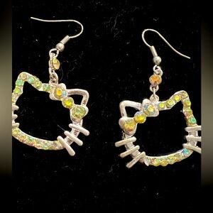 Hello kitty earrings 🎀